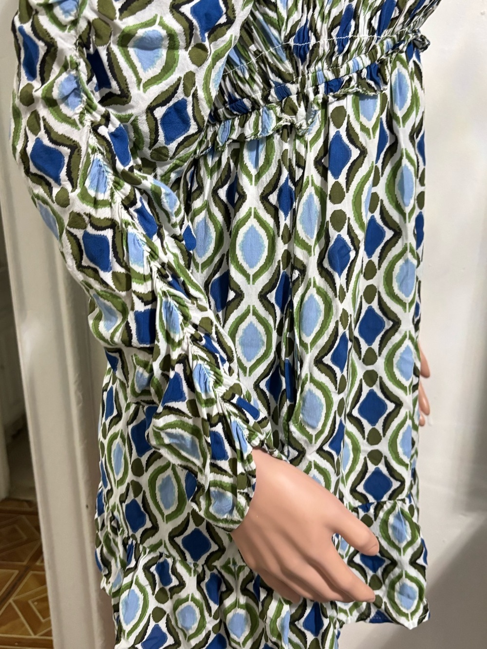ANTHROPOLOGIE Women’s Long-Sleeve V-Neck Ruffle Mini Dress - Picture 9 of 16